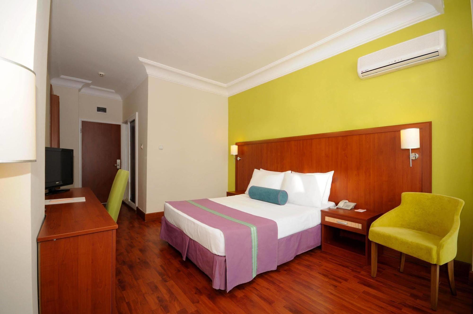 Sunbay Park Hotel Мармарис Экстерьер фото